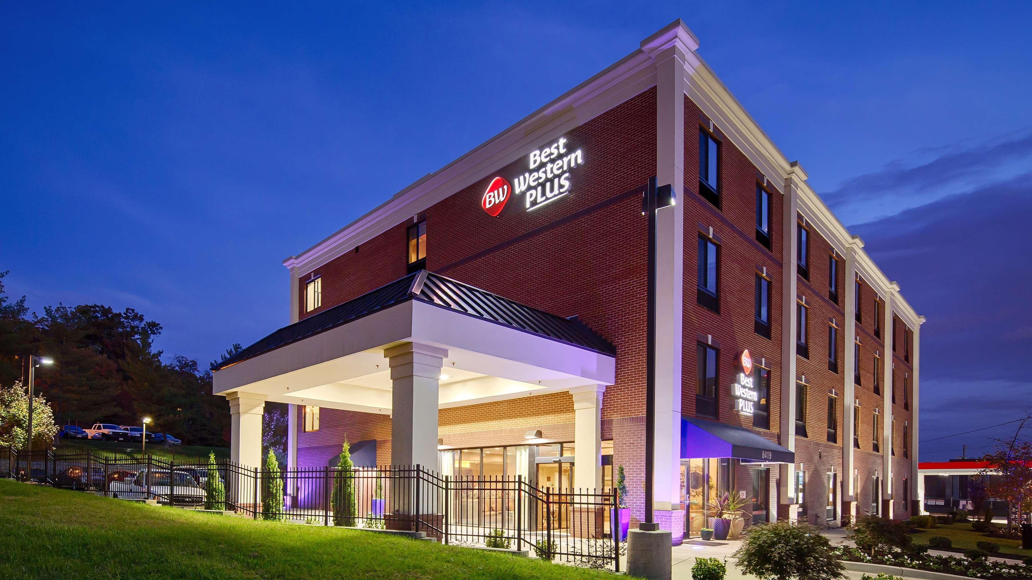 Best Western Plus College Park Hotel Bagian luar foto
