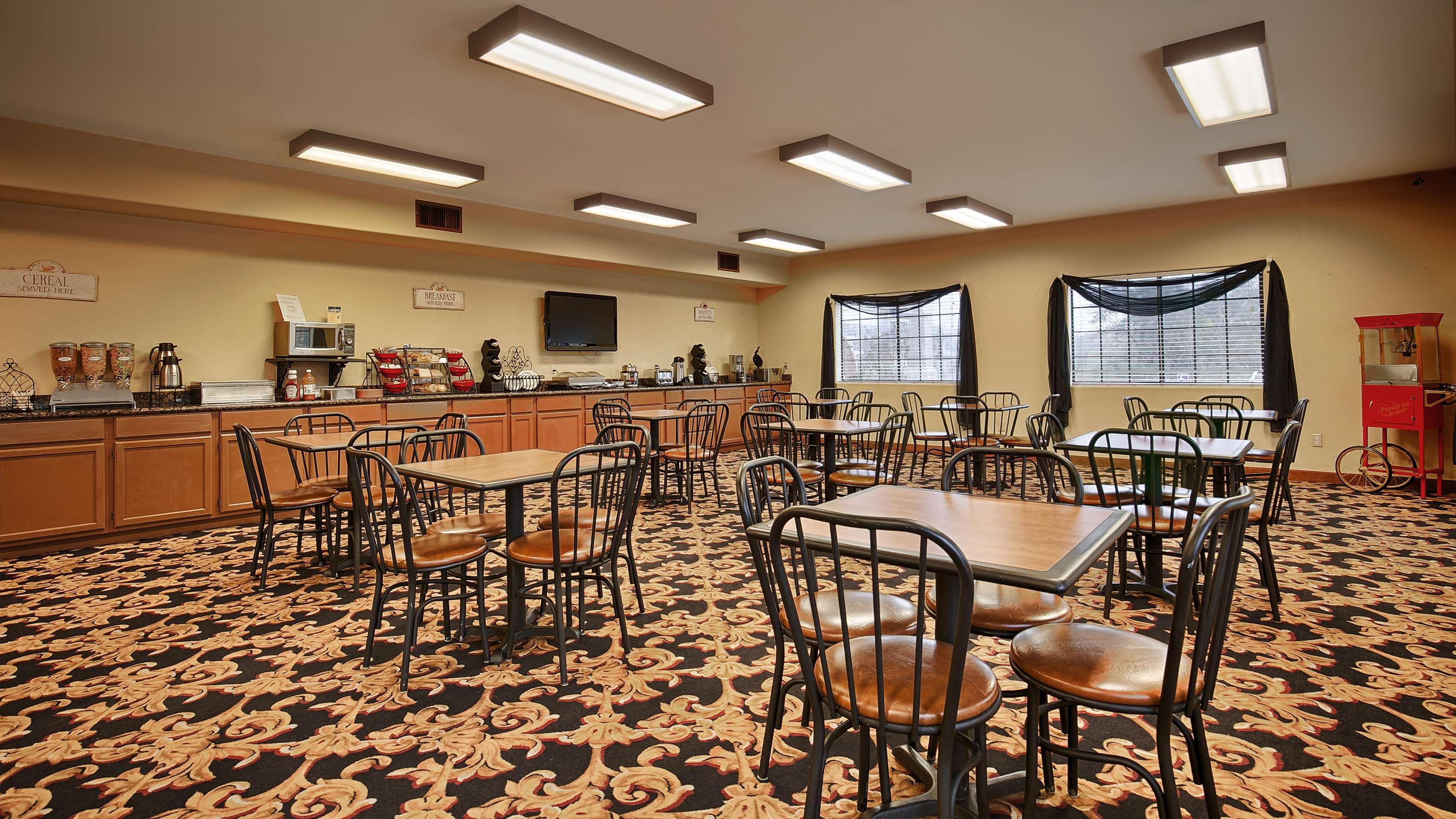 Best Western Plus College Park Hotel Bagian luar foto